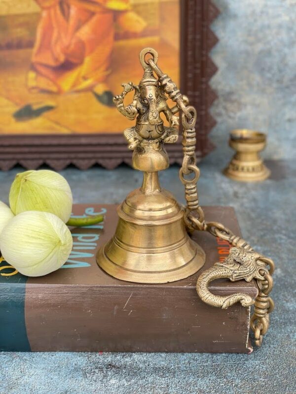 Athepoo-Narthana-ganesh-hanging-bell-443626.jpg