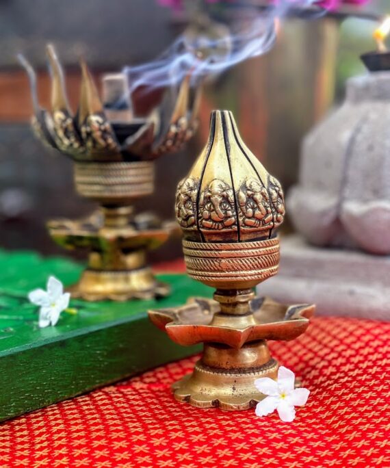 athepoo Lord Ganesh Incense Holder With Diya (2.7"x2.7"x4.5")