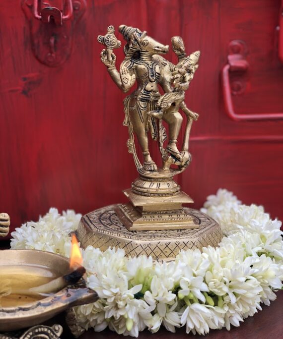 Athepoo Varaha Goddess Lakshmi (3"x2"x5.5")