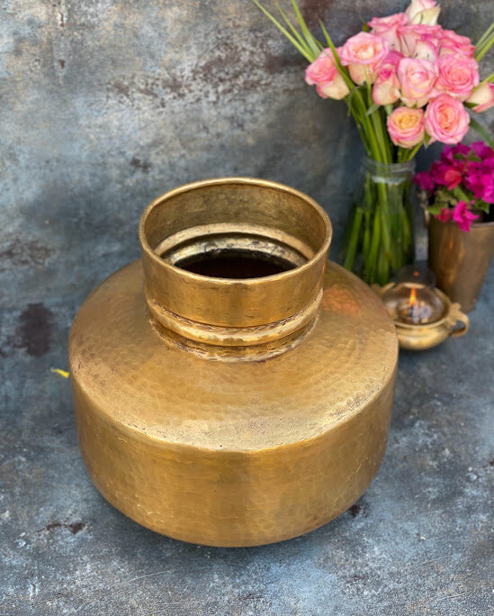 athepoo Hammered Brass Pot